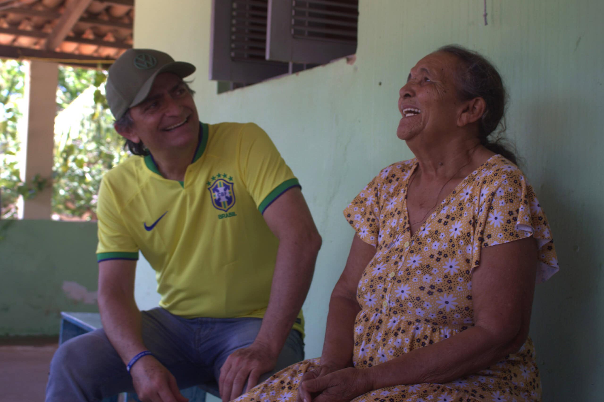 Genivan e Nayara intensificam agenda na zona rural ouvindo moradores e destacando abandono