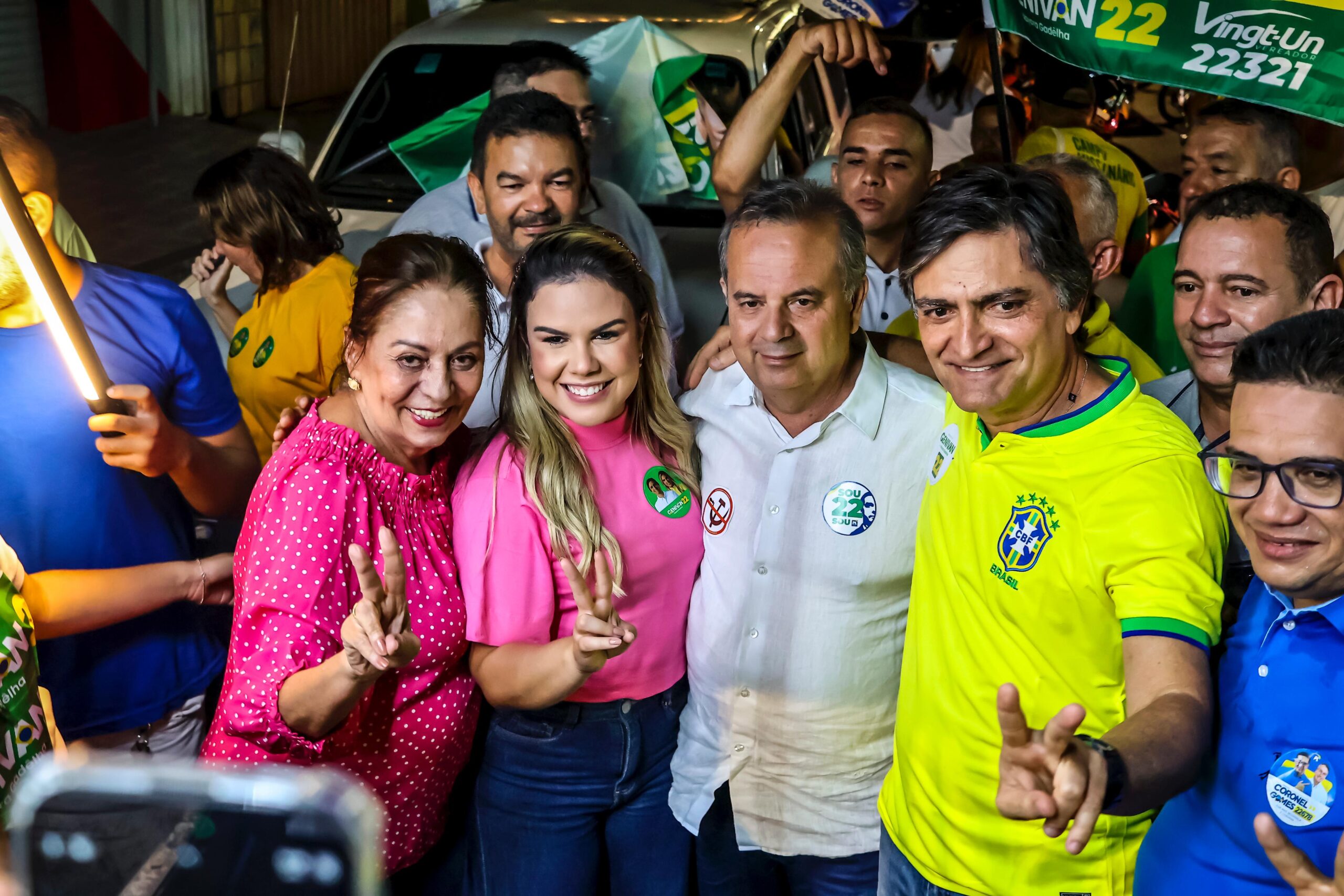 Rogério Marinho participa de carreata e impulsiona campanha de Genivan Vale em Mossoró