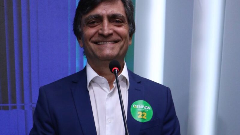 Genivan chama prefeito de ‘Fujão’ e se destaca no debate com soluções para Mossoró